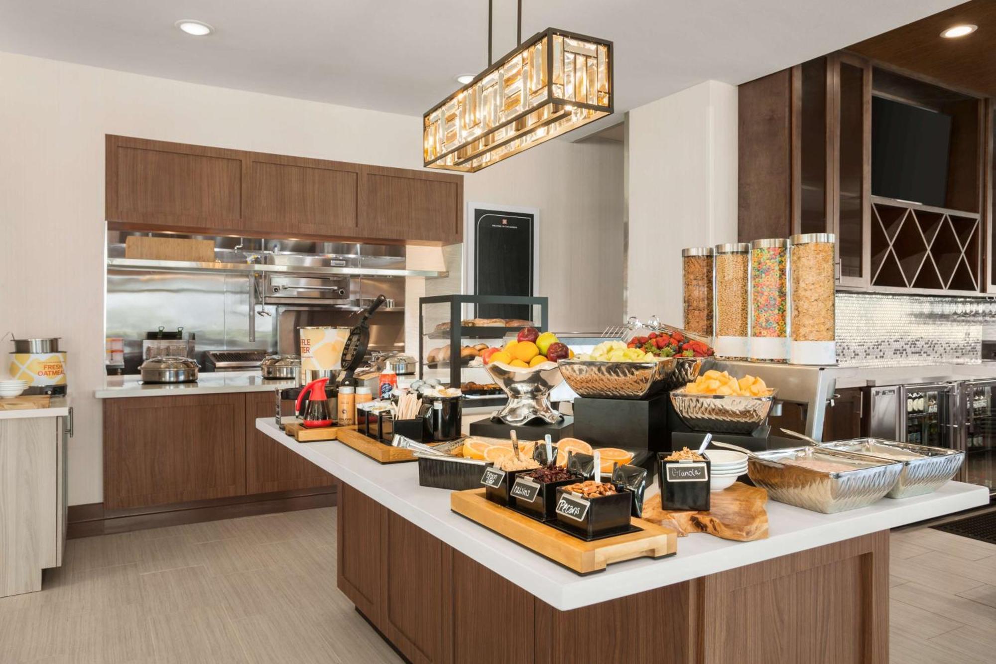 Hilton Garden Inn Houston-Baytown Luaran gambar